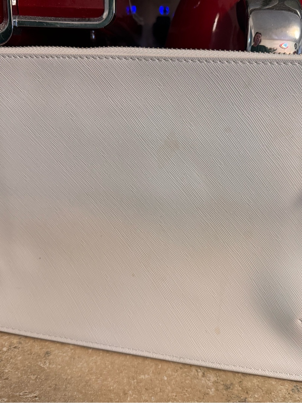 White House/Black Market hydrangea wristlet clutch with silver stud details - Picture 3 of 6